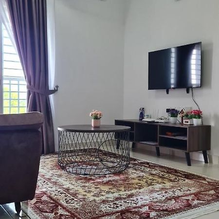 Alanis Suite Klia With Neflix เซปัง ภายนอก รูปภาพ