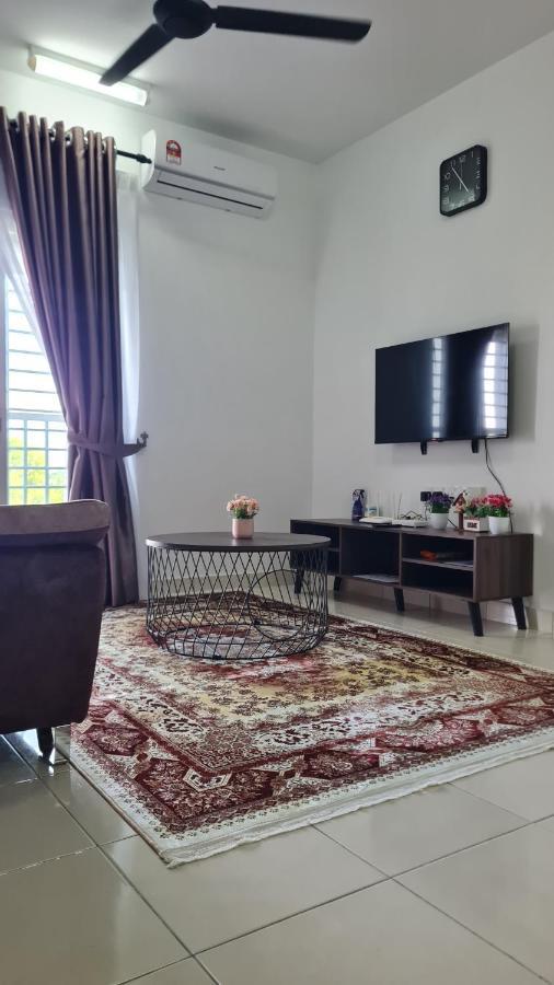 Alanis Suite Klia With Neflix เซปัง ภายนอก รูปภาพ