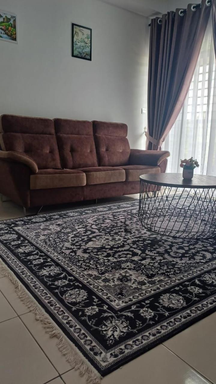 Alanis Suite Klia With Neflix เซปัง ภายนอก รูปภาพ